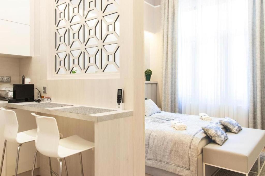 Budapest Revay Apartments Экстерьер фото